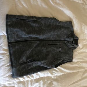 Men’s Patagonia zip up better sweater vest